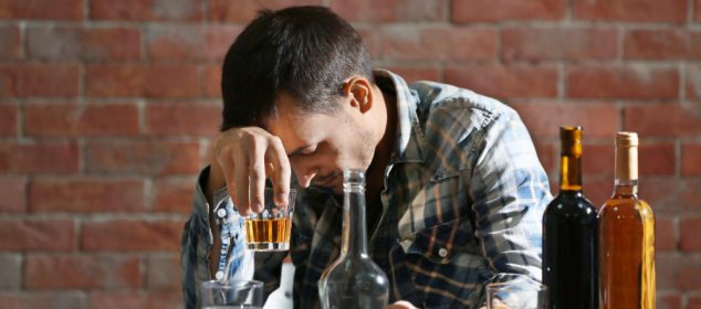 Riscurile consumului excesiv de alcool
